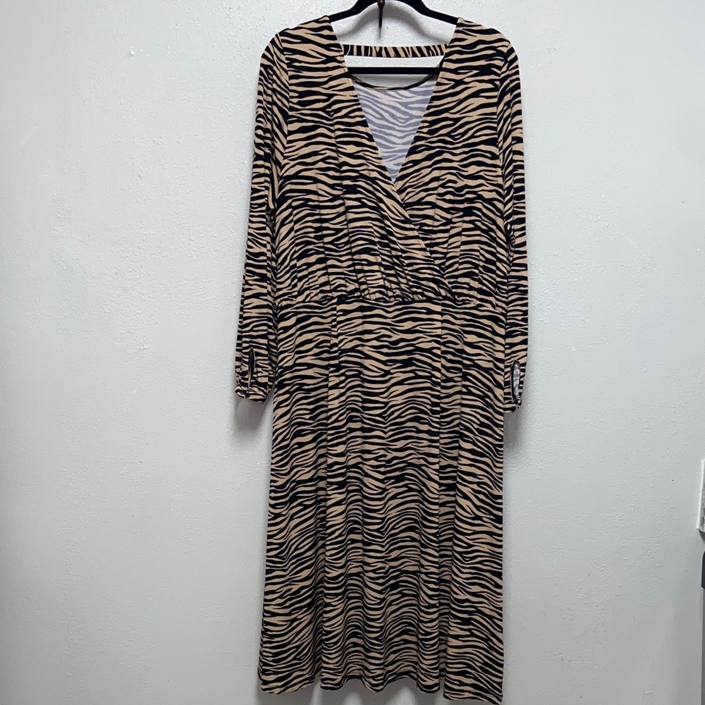 LOFT Plus Size Black Tan Animal Zebra Print Long Sleeve Faux Wrap Dress 3649